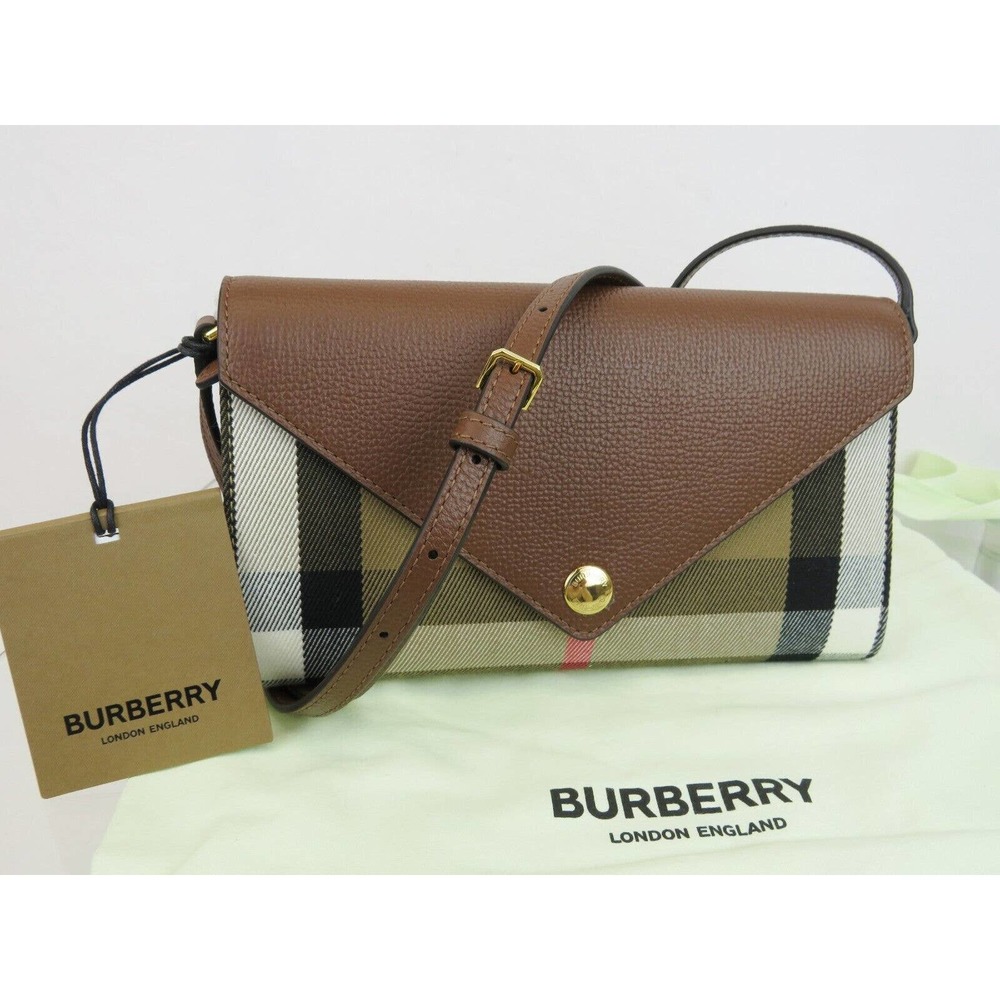 $910 NWT BURBERRY HANNAH TAN LEATHER CANVAS CHECK SHOULDER STRAP CLUTCH BAG - Picture 3 of 16